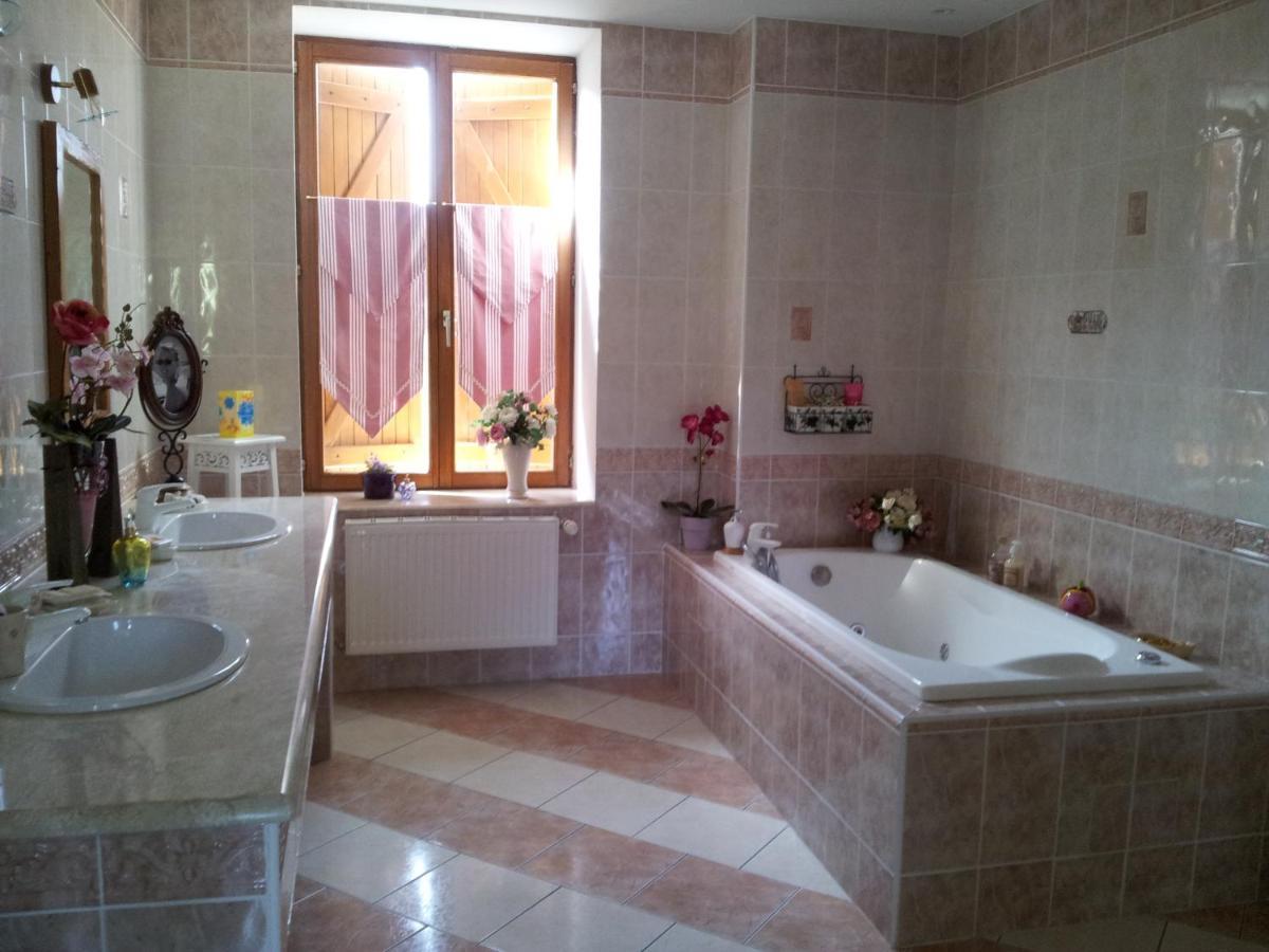 Chambre Hote Villa Sainte Barbe Mirecourt エクステリア 写真